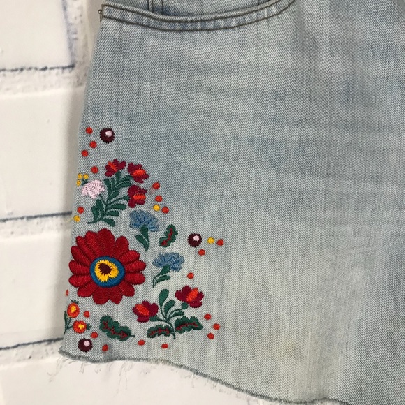 Madewell The Perfect Jean Short Embroidered Sz 32 - Picture 2 of 8
